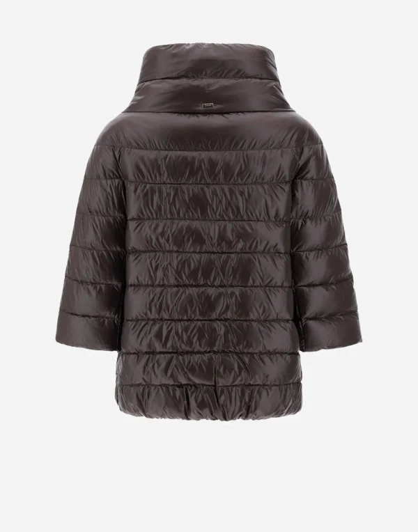 Fashion Aminta Capes