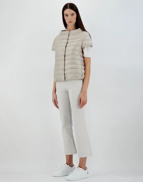 Fashion Emilia Kurze Daunenjacken
